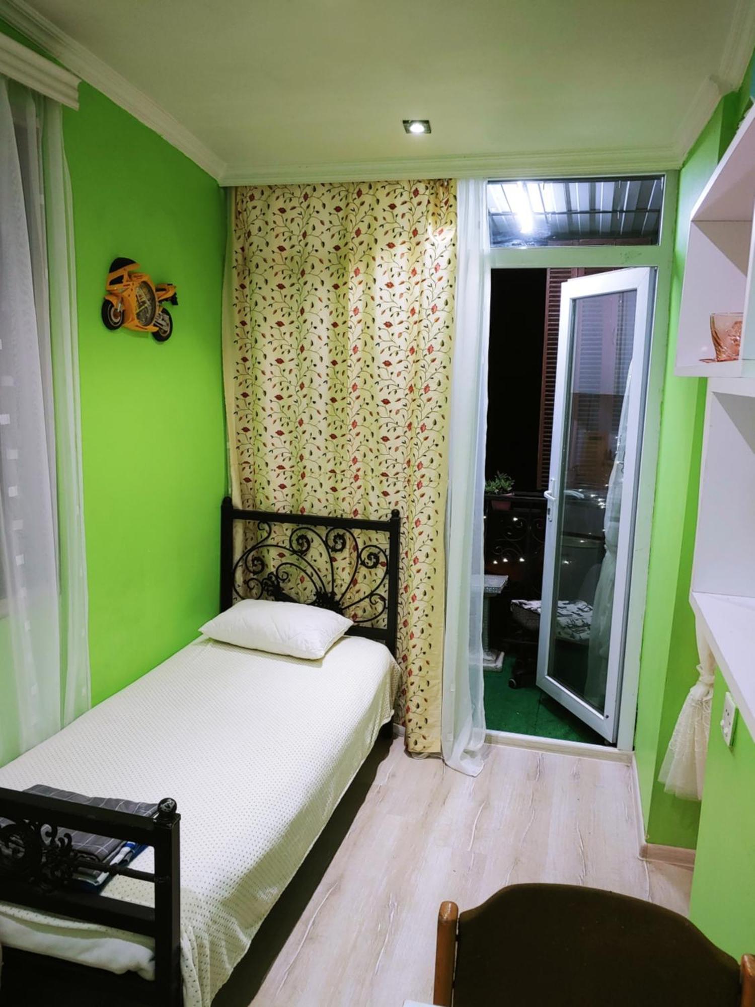 Apartment on Melashvili 24  Batumi Bagian luar foto