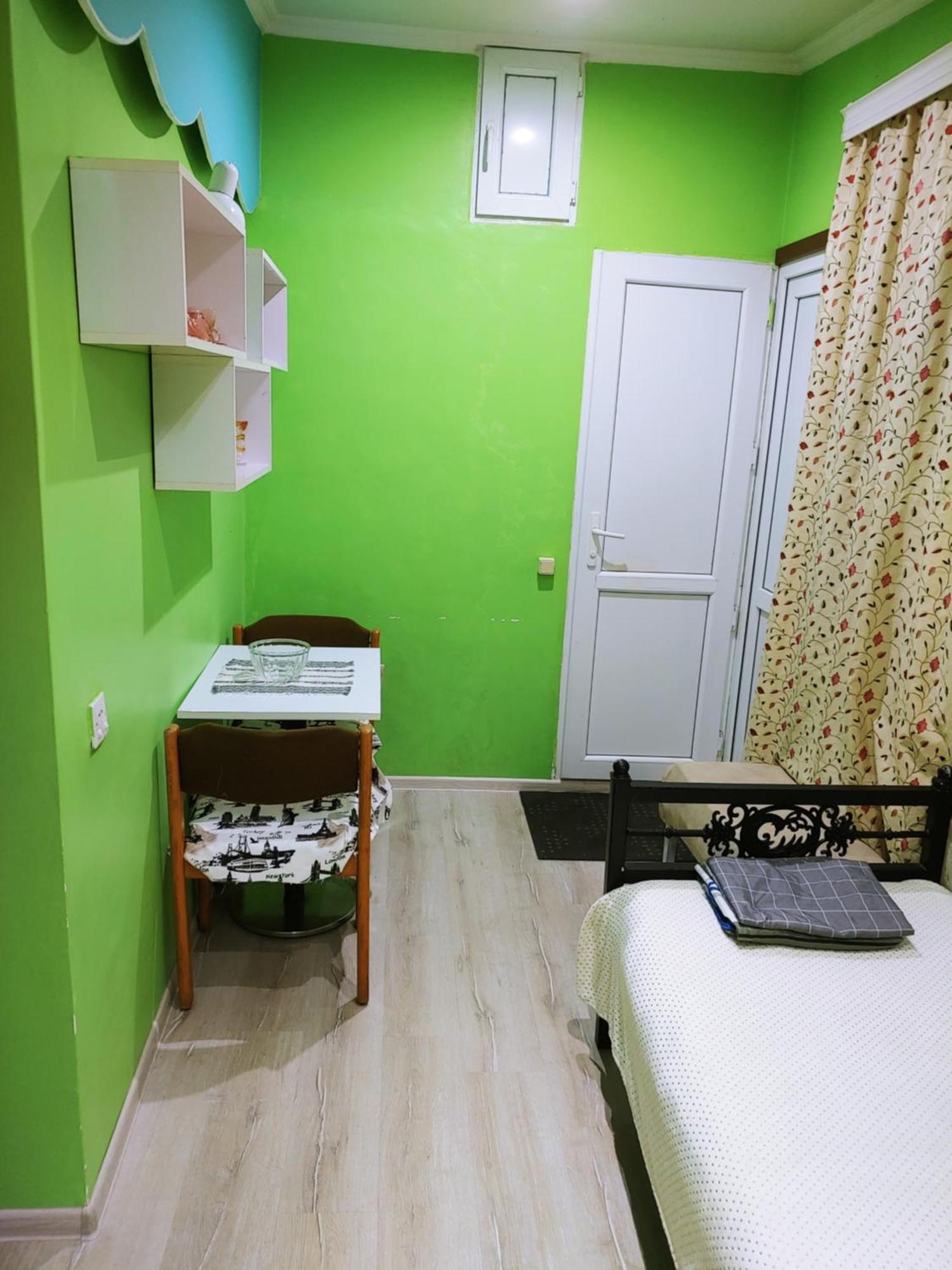 Apartment on Melashvili 24  Batumi Bagian luar foto