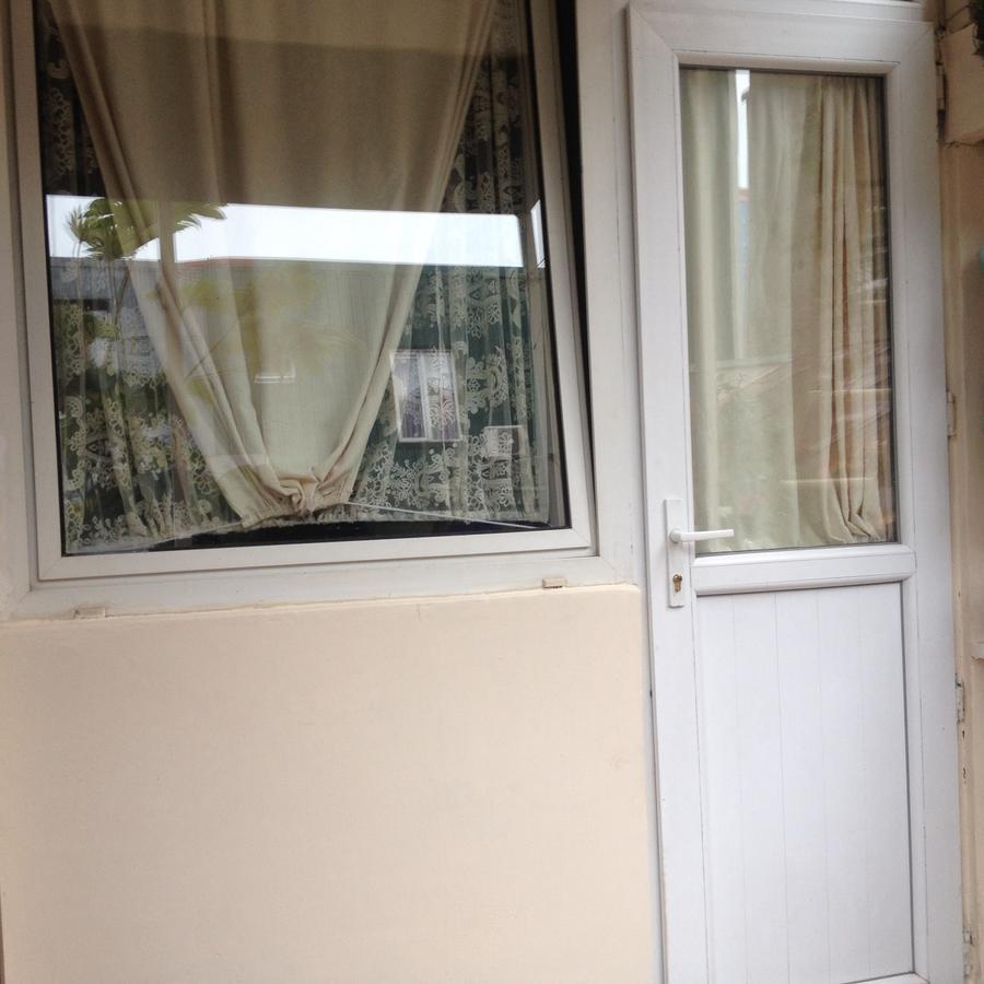 Apartment on Melashvili 24  Batumi Bagian luar foto