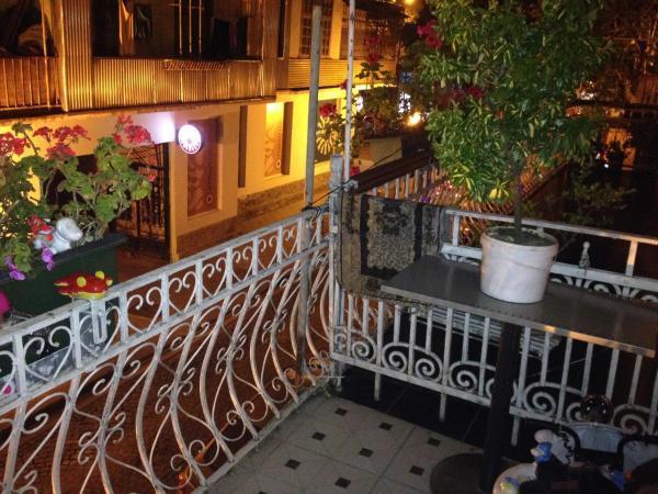 Apartment on Melashvili 24  Batumi Bagian luar foto